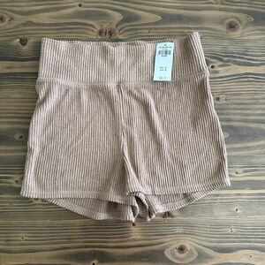 Abercrombie & Fitch Womens Ribbed Shorts Tan Size M Casual Summer Wear